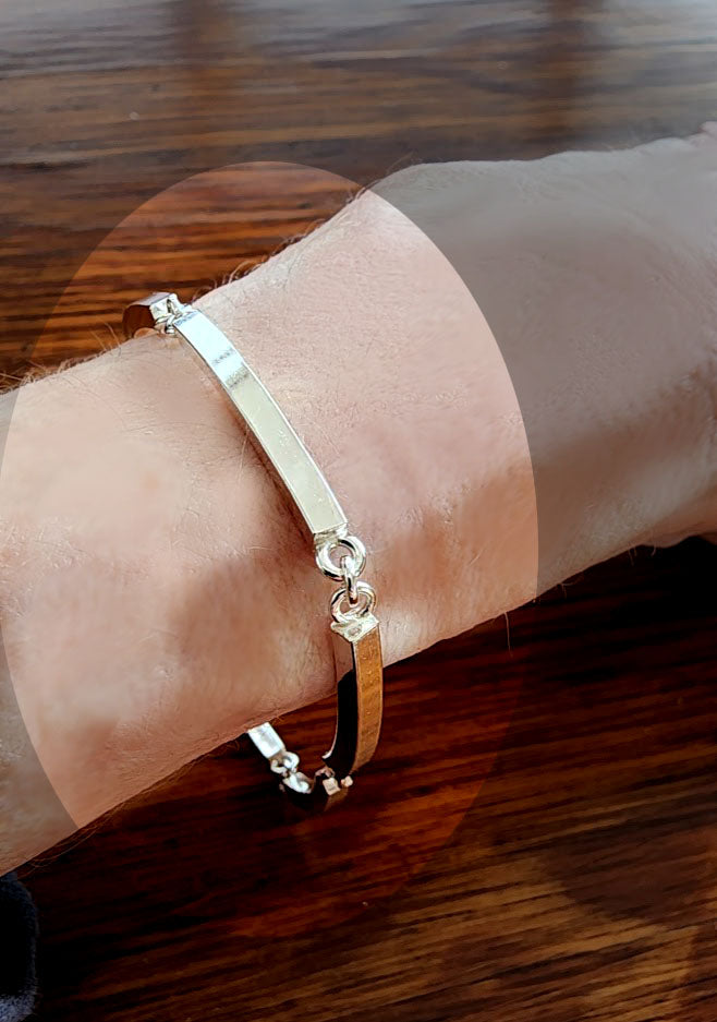 Silver Link Curved Bracelet