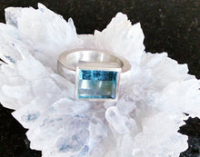 Load image into Gallery viewer, Aquamarine mirror cut ring in silver
