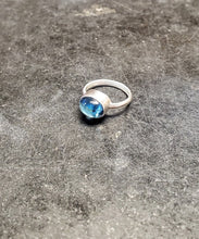 Load image into Gallery viewer, Blue topaz cabochon ring

