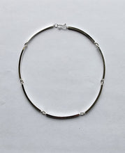 Load image into Gallery viewer, Curved link chain necklace
