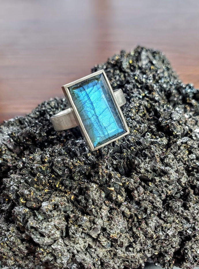 Labradorite Ring